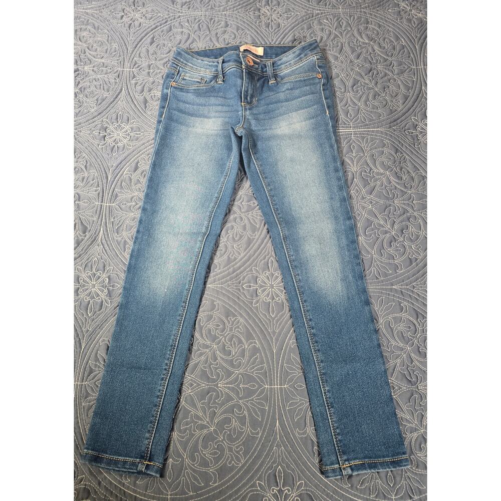 Girls Light Wash Denim Jeans Size 7 Straight Leg Classic Everyday Kids